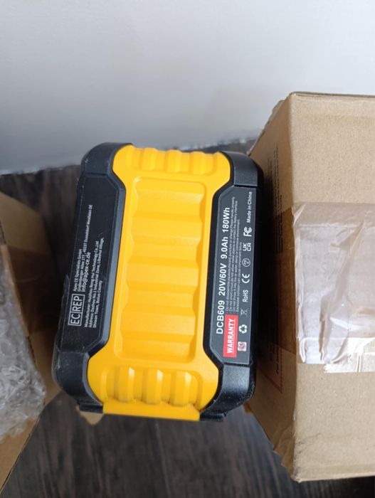 Батерия за dewalt