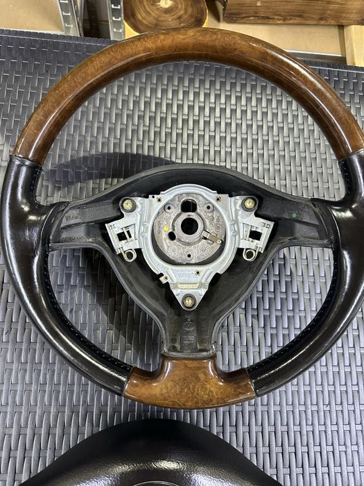 Волан с махагон за пасат Б5,Б5.5