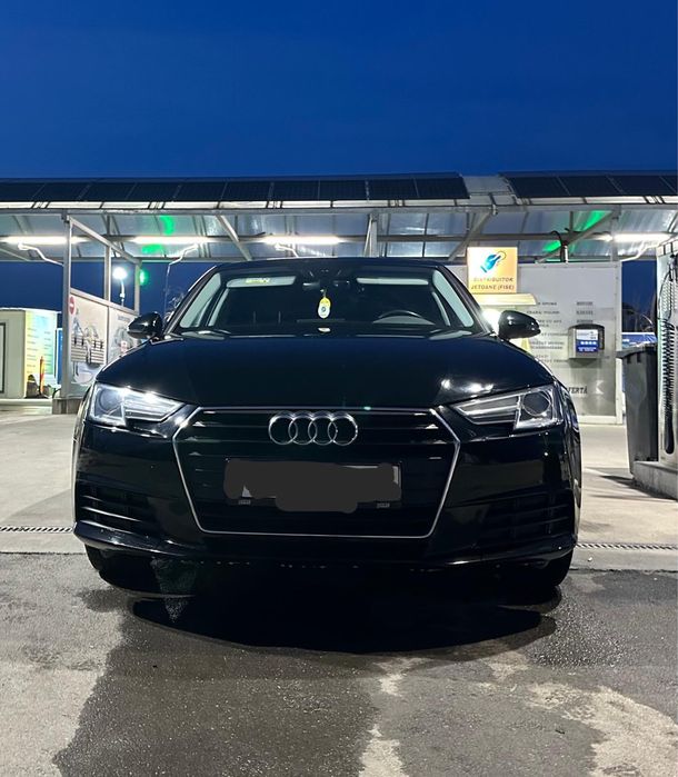 Vând Audi A4 2017
