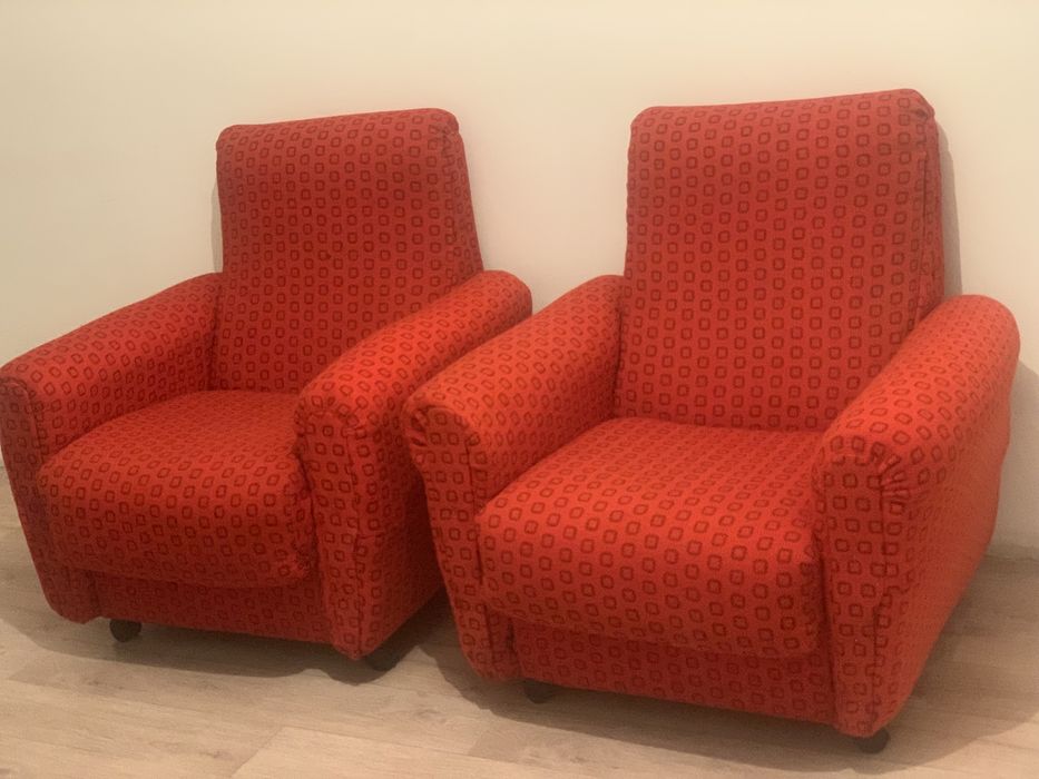 Продам диван с креслами за 10000 тг