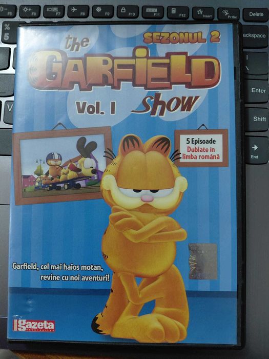 Pachet de 6 DVD-uri cu desene animate și povești clasice pentru