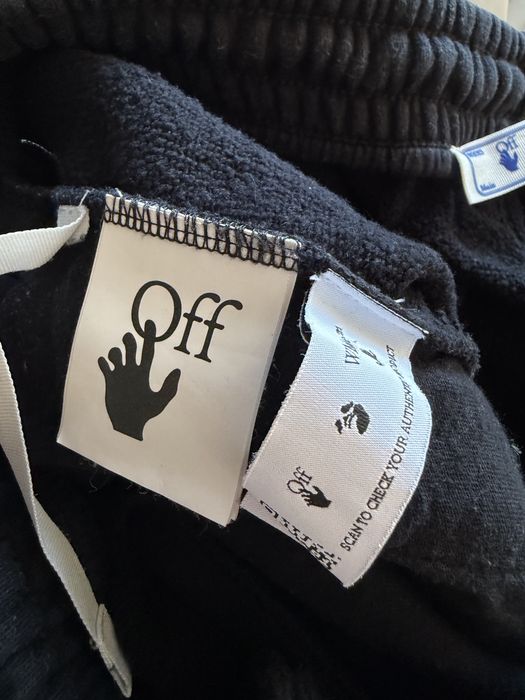 Off-White 100% оригинални къси панталонки