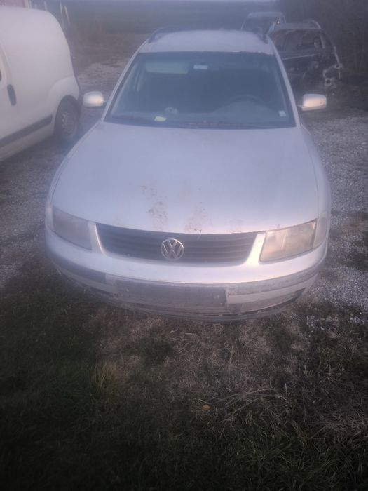 Пасат 4 На части 1,8 125 коня Фолксваген Pasat