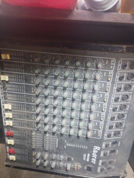 Продам Микшер ...