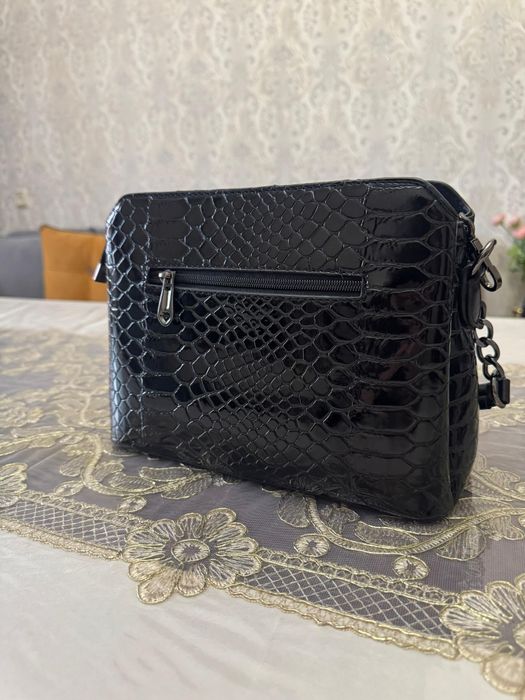 Сумочка женская продам