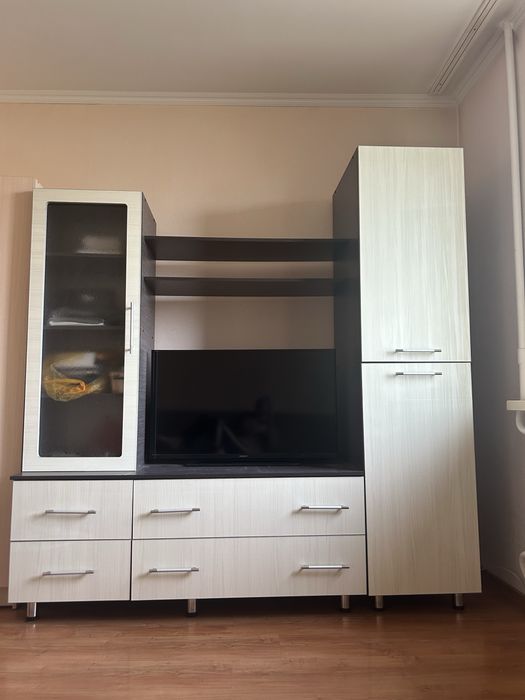 Продам стенку б/у