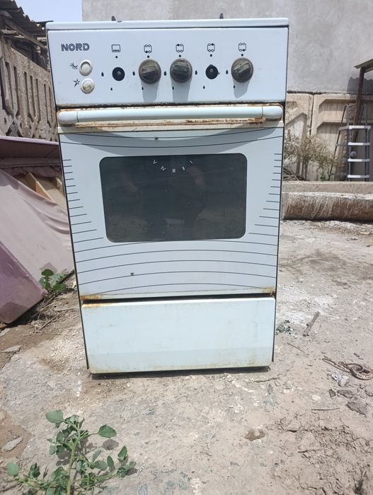 Продаю газовую плиту (б/у)
