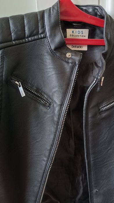 Куртка демисезонная