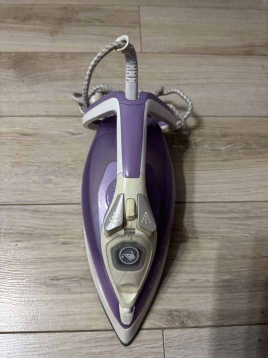 Fier de calcat TEFAL