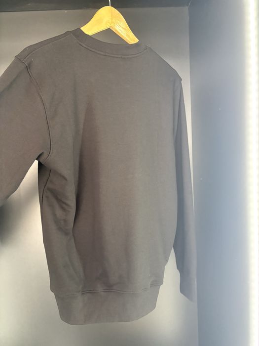bluza polo marimea S livrare doar fan courier pret negociabil