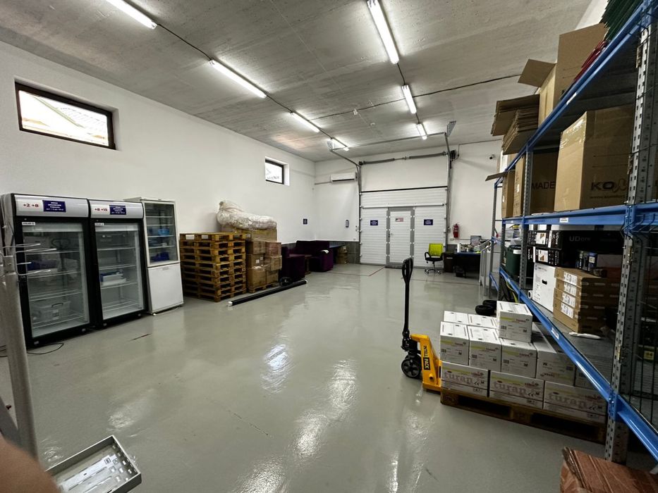 Сдам в аренду офис со складом