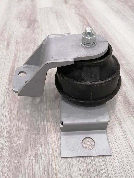 Опоры подушки двигателя