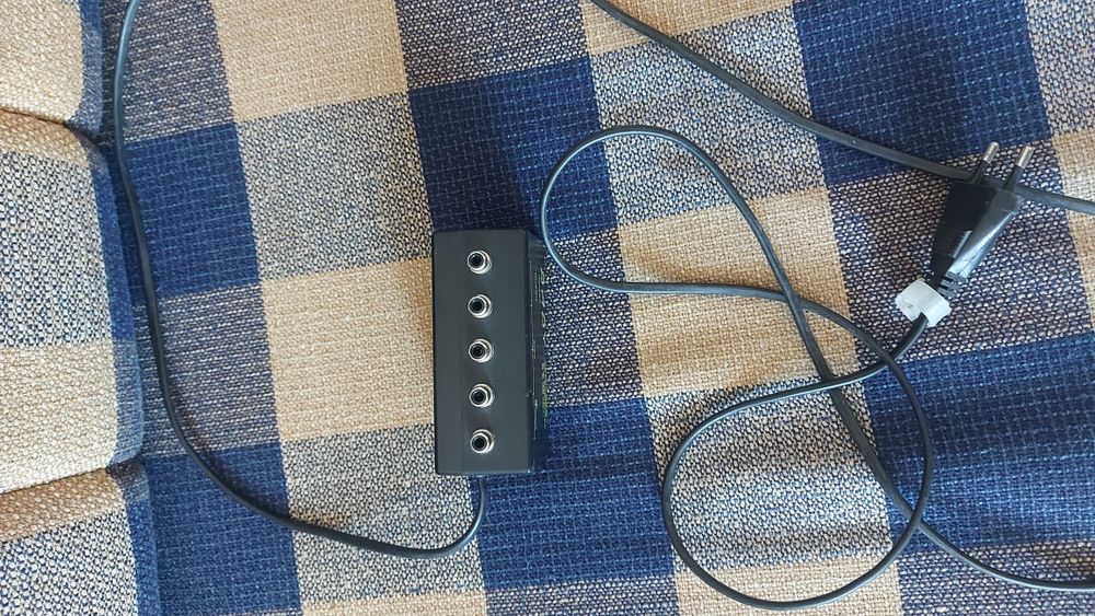 Alimentator pt pedale efect  Cioks Baby