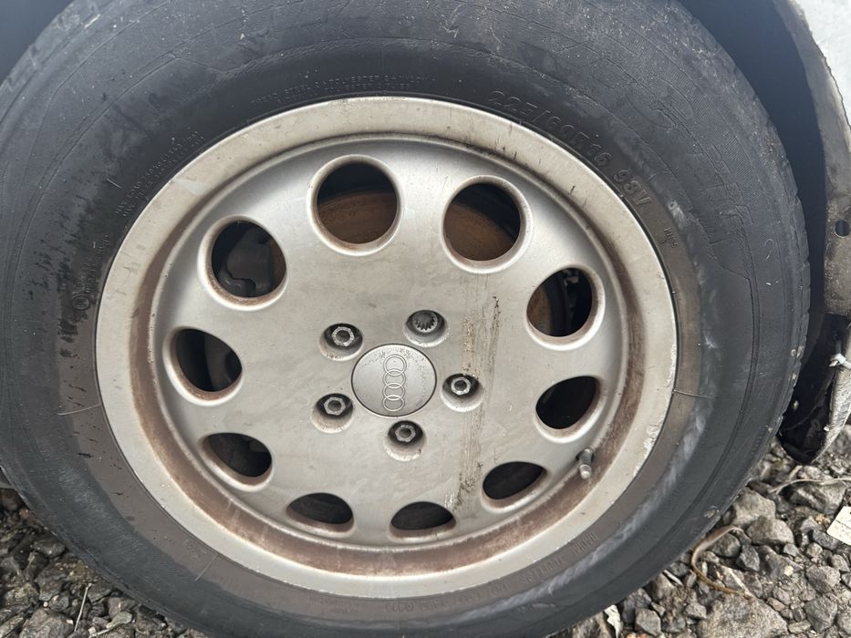 Ауди А6 2.5 ТДИ  147 кс  1999г  на части