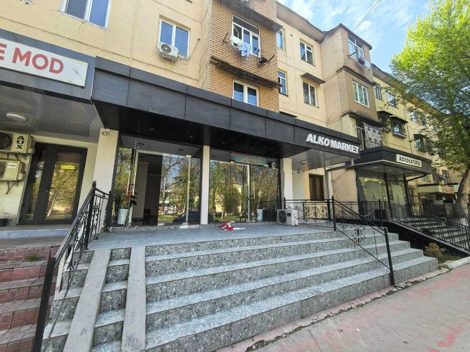 Нотурар жой сотилади Чилонзор 11 квартал 45м2