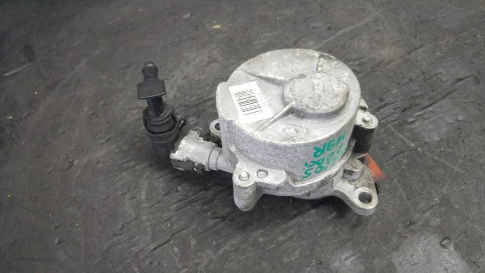 pompa vacuum 2.0 dci m9r renault koleos laguna 3 nissan qashqai  8200796080