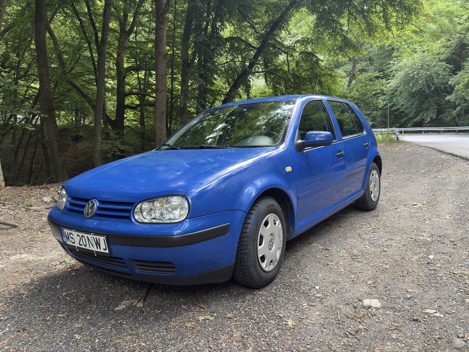 VOLKSWAGEN Golf 2000 — imagine 5