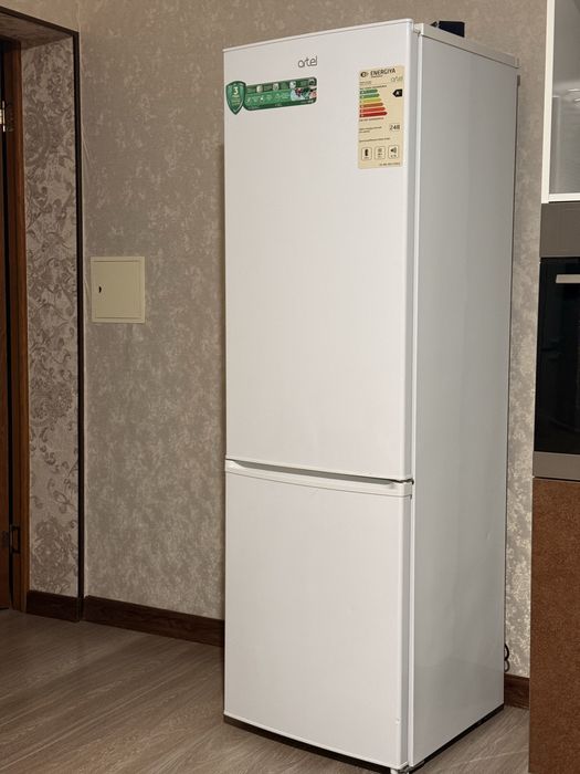 Продам холодильник Artel HD-345RN