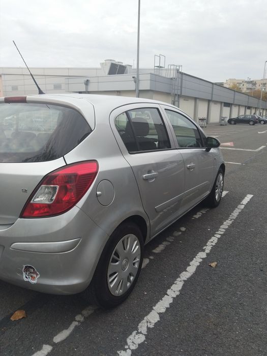 Vând Urgent  Opel CORSA D 2008