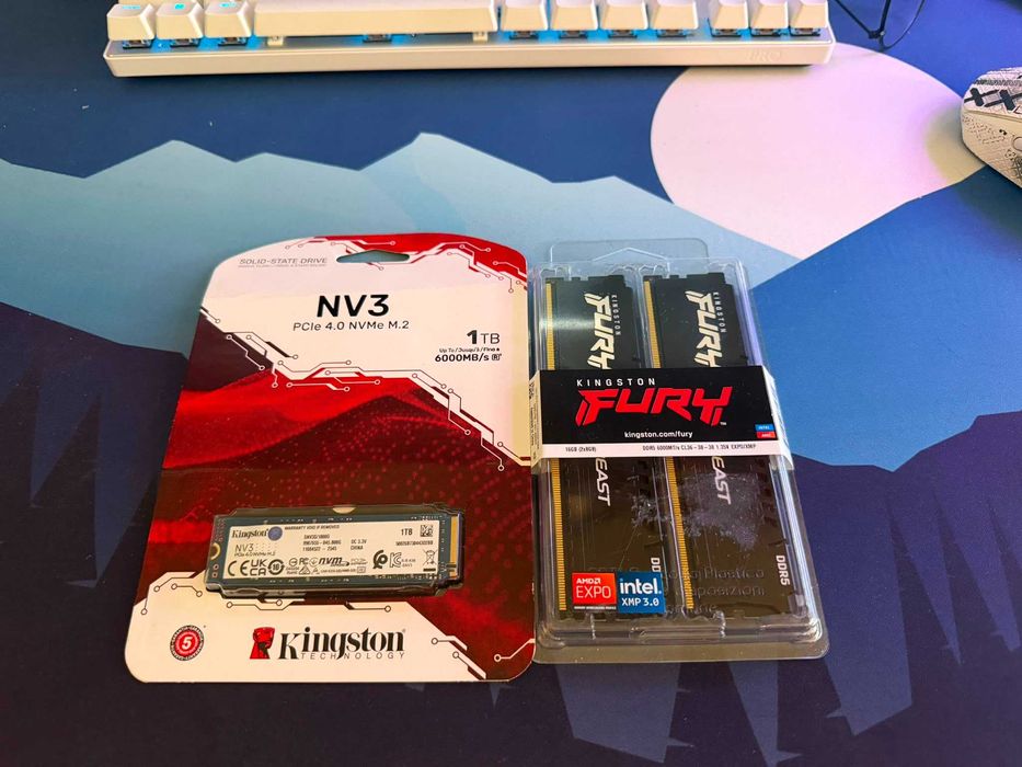SSD Kingston 1TB + 16 GB RAM DDR5 6000MHz