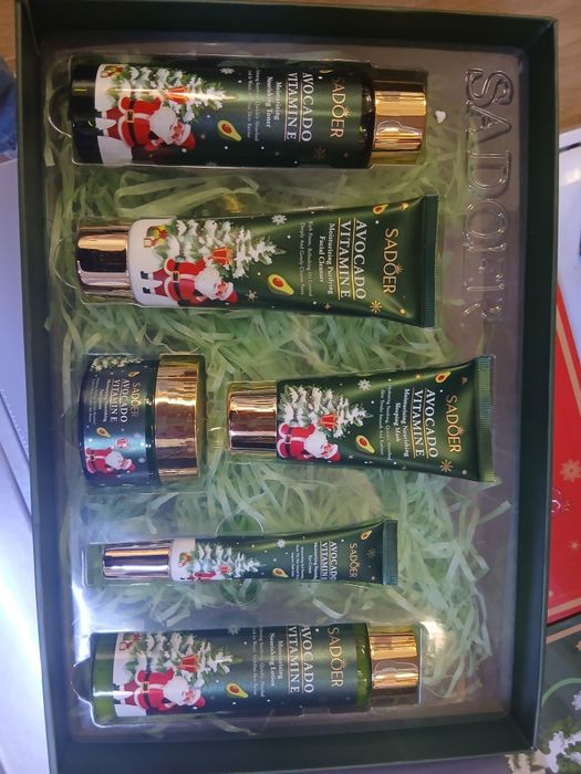 Продам уходовый набор 6 в 1