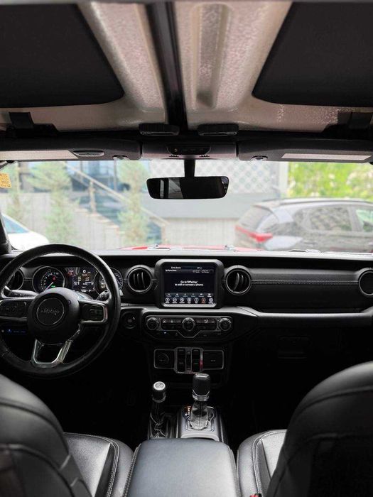 Sotuvda Jeep Wrangler Rubicon 2.0AT hybrid