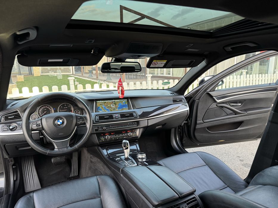 Bmw/F10/Facelift/Euro/6/Navi/Trapa/Piele/Bi-Xenon/Plafon/M////