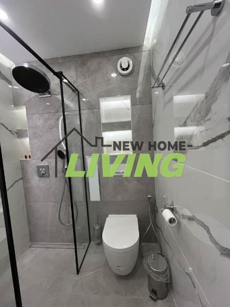 Продава се Тристаен апартамент в Пловдив, Христо Смирненски - 140 кв.м за 1275 €/кв.м - Снимка #7