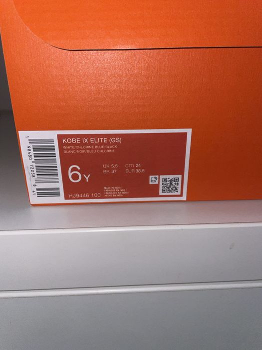 Bascheți Kobe IX (9) Elite “What The” GS, Marime 38,5