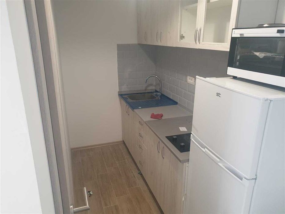 Продава се Тристаен апартамент в Пловдив, Кючук Париж - 67 кв.м за 1044 €/кв.м - Снимка #2