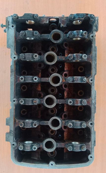 Двигатель по запчастям