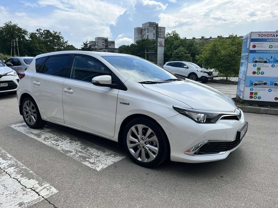 Toyota Auris 1.8 HYBRID