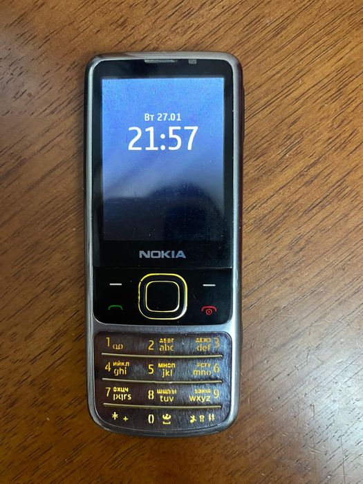 Продам Nokia 6700