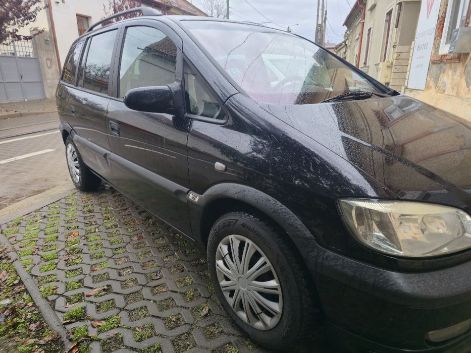 Vând Opel Zafira-A din 2002 1.8 înmatriculat
