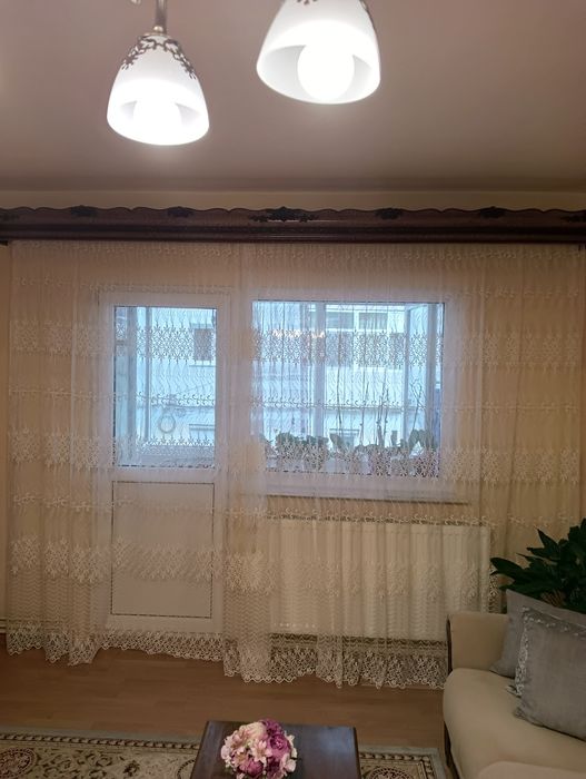 Galerie din lemn cu model,