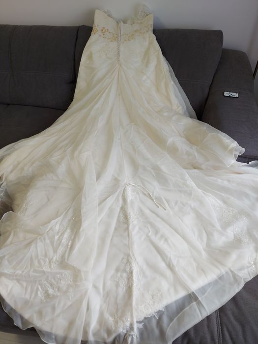 Vand rochie de mireasa Marithe