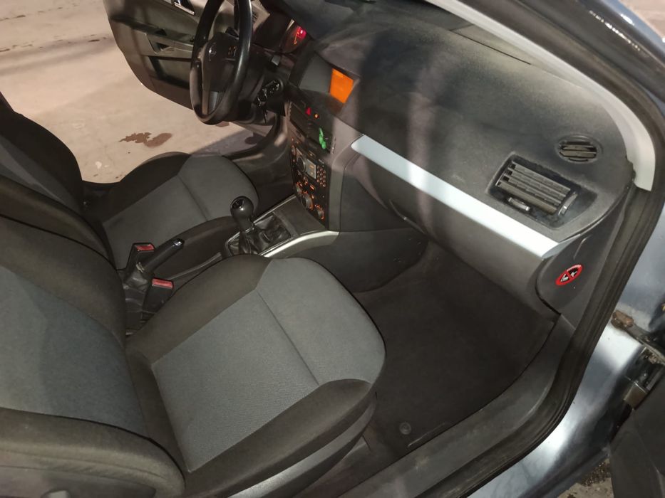 Opel Astra— 2005