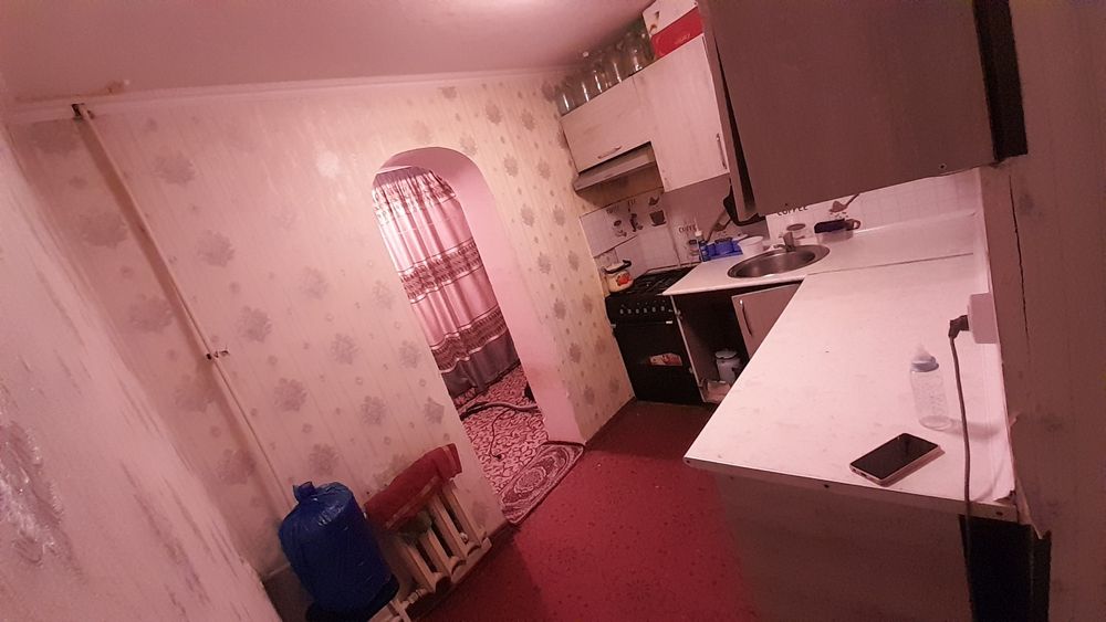 2 xonalik kvartira sotiladi