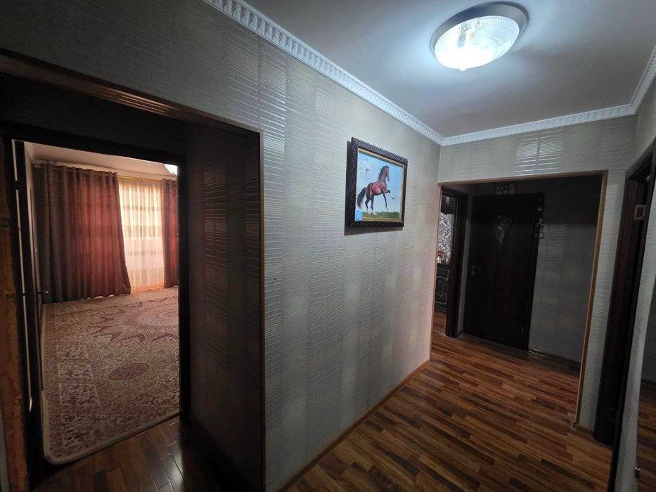 Продаётся 4х комн квартира на 3 этаже Ор-р Пиридастгир