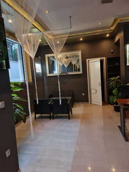 Продава се Магазин в Пловдив, Център - 131 кв.м за 1781 €/кв.м - Снимка #4