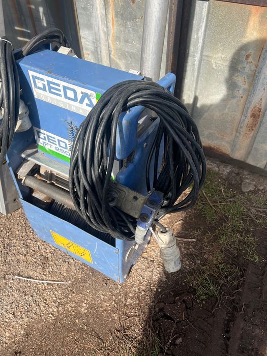 ПРОДАВА Geda Lift 250
