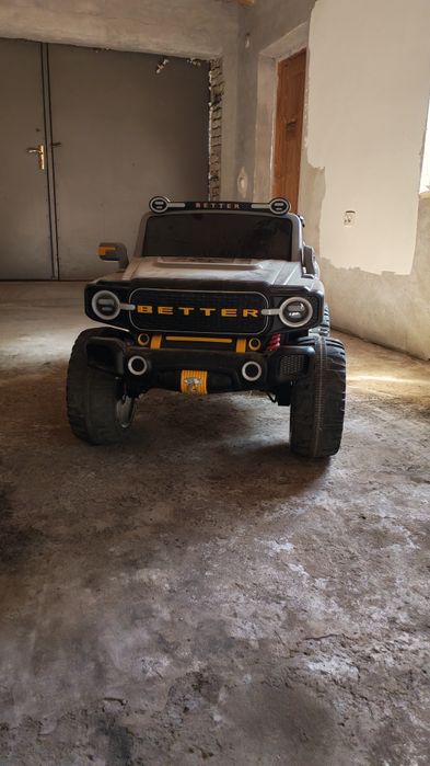 Elektr bolalar mashinasi 2 bolaga moljallangan