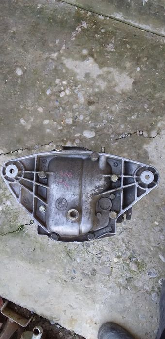 Редуктор на бмв е38.