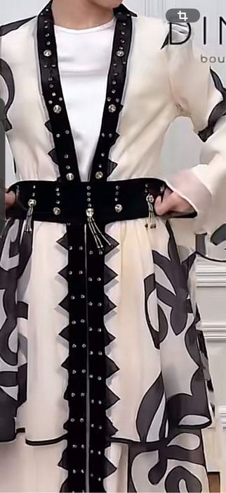 Продам платье новое