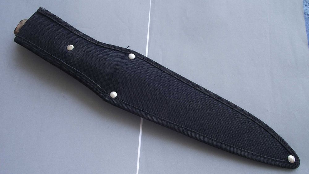 НОЖ , острие, каракулак- новодел- стомана-  - Супер!!!