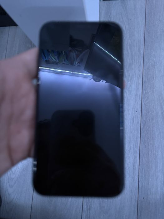 СРОЧНО продам iphone 11