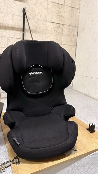 Автокресло Cybex