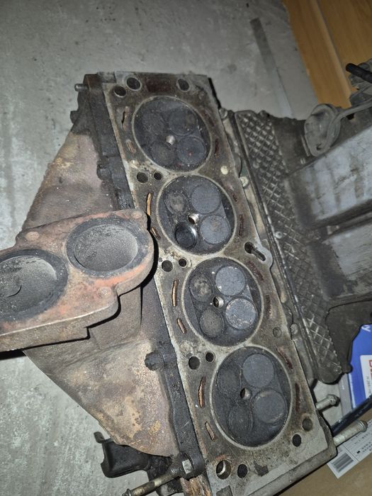 Головка на опель на 1.8