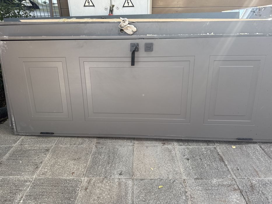 Продам двери цвета антрацит