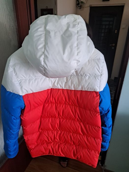 Geaca de iarna calduroasa Nike